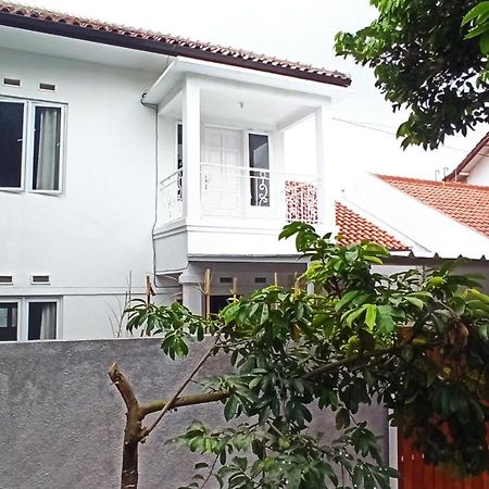 Jk House Bandung Villa Exterior photo